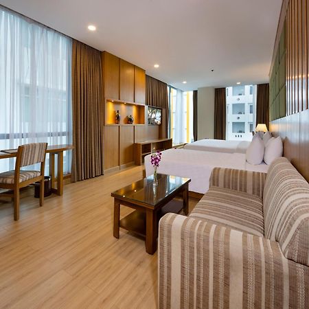 Eden Star Saigon Hotel Ho Şi Min Exterior foto