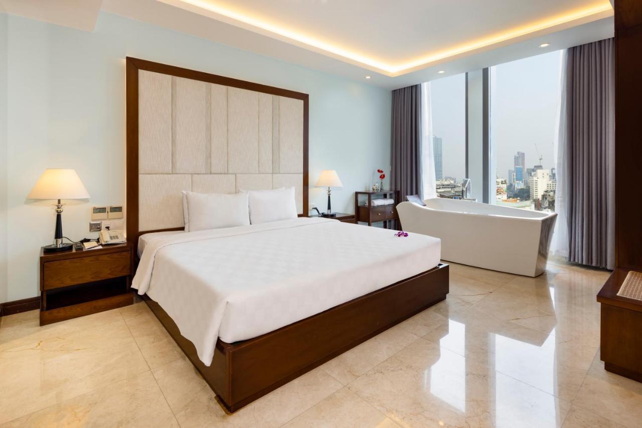 Eden Star Saigon Hotel Ho Şi Min Exterior foto